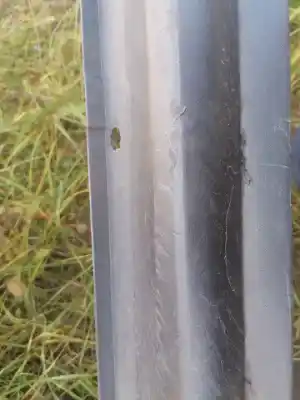 Автозапчастина б/у права бічна сподница (виріз) для opel antara 2.0 cdti cat (z 20 dmh / llw) посилання на oem iam 96660204  