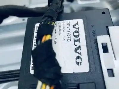 Peça sobressalente para automóvel em segunda mão motor elevador vidro traseiro direito por volvo v50 (545) 2.0 d referências oem iam fr0160430b  fr016043-0b, 30710070