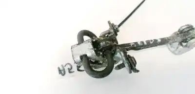 Second-hand car spare part hinge for opel zafira a 2.0 dti oem iam references   