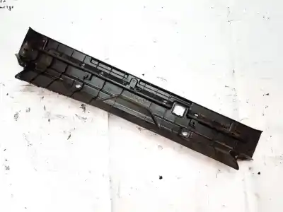 Автозапчасти б/у пластик за mitsubishi outlander (cw0) 2.0 di-d intense ссылки oem iam 7240a024  