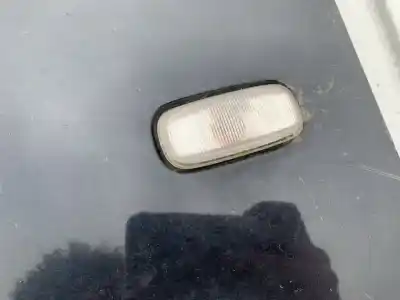 Pezzo di ricambio per auto di seconda mano lampada laterale sinistra per audi a2 (8z) 1.4 16v riferimenti oem iam 