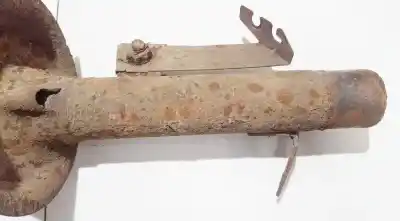 Second-hand car spare part front left shock absorber for ford focus turnier (cak) 1.8 tddi turbodiesel cat oem iam references    Second-hand car spare part front left shock absorber for ford focus turnier (cak) 1.8 tddi turbodiesel cat oem iam references