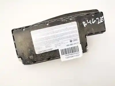 Автозапчасти б/у левая боковая подушка безопасности за audi a6, c5 1997.01 - 2001.08 2.8 30v 142kw 1997.05 - 1999.07 ссылки oem iam 4b0880242d