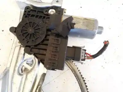 Second-hand car spare part left front window motor for opel zafira a 2.0 16v di oem iam references 90579355