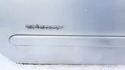 Pezzo di ricambio per auto di seconda mano plastica per opel zafira b 1.9 cdti riferimenti oem iam   