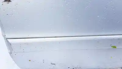 Pezzo di ricambio per auto di seconda mano plastica per opel zafira b 1.9 cdti riferimenti oem iam   