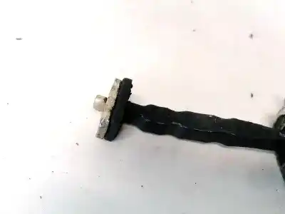 Second-hand car spare part hinge for kia sorento 2.4 16v cat oem iam references   