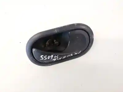 Peça sobressalente para automóvel em segunda mão puxador interior dianteiro esquerdo por renault scenic ii 1.6 16v referências oem iam 8200028486
