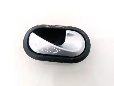 Peça sobressalente para automóvel em segunda mão puxador interior dianteiro direito por renault scenic ii 1.9 dci diesel referências oem iam 8200028486