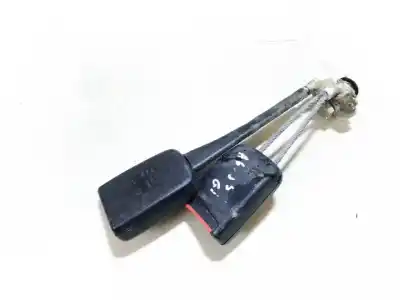 Автозапчасти б/у левый задний крюк ремня за volkswagen passat variant (3b5) 1.8 ссылки oem iam 3b0857739a