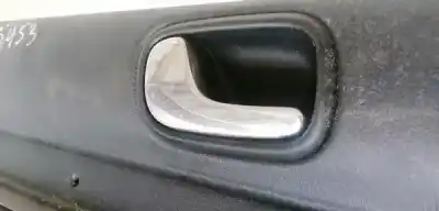 Автозапчасти б/у левая задняя внутренняя ручка за AUDI A4 AVANT (B5) 1.8 ссылки OEM IAM 8D0839019  