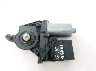 Автозапчастина б/у двиг скла задне ліво для volkswagen passat b5 (3b2) 1.9 tdi посилання на oem iam 0130821697