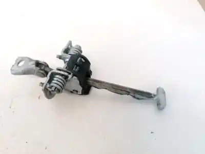 Second-hand car spare part hinge for opel vectra c caravan 1.9 16v cdti cat (z 19 dth / lrd) oem iam references   