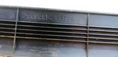 Pezzo di ricambio per auto di seconda mano plastica per toyota corolla (e11) 2.0 d-4d linea sol riferimenti oem iam 67911  