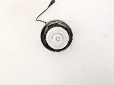 Second-hand car spare part outer fuel cap for toyota corolla (e11) 2.0 d-4d linea sol oem iam references   