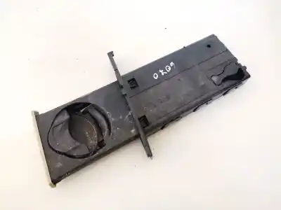 Pièce détachée automobile d'occasion plastiques pour bmw 3-series, e90 / e91 / e93 2005.02 - 2009.01 320 d 120kw 2005.01 - 2011.12 références oem iam 5145712746