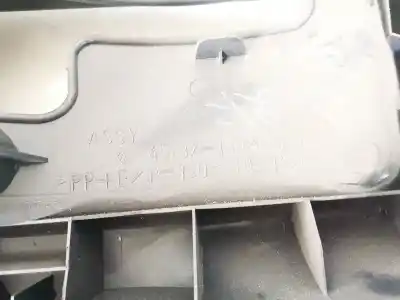 Pezzo di ricambio per auto di seconda mano plastica per toyota corolla (e11) 2.0 d-4d linea sol riferimenti oem iam 4528713020  45287-13020