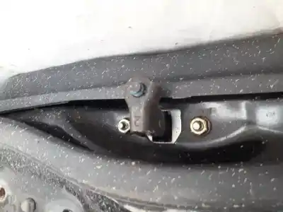 Peça sobressalente para automóvel em segunda mão dobradiça por toyota corolla (e11) 2.0 d-4d linea sol referências oem iam 