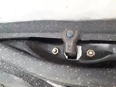 Second-hand car spare part hinge for toyota corolla (e11) 2.0 d-4d linea sol oem iam references   