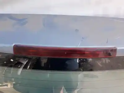 Peça sobressalente para automóvel em segunda mão farolim de travão central por renault scenic ii 1.9 dci diesel referências oem iam 