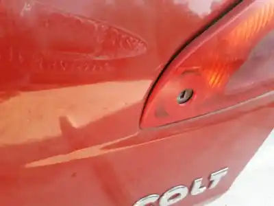 Pezzo di ricambio per auto di seconda mano luce di coda interna destra per mitsubishi colt cz3 berl. 5 (z30a) 1.1 inform (d) riferimenti oem iam   