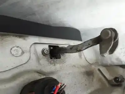 Second-hand car spare part hinge for opel meriva 1.6 16v oem iam references   