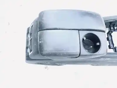 Автозапчасти б/у центральный подлокотник за audi q7 (4l) 3.0 tdi ссылки oem iam 4l1863244c  