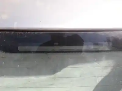 Pezzo di ricambio per auto di seconda mano luce freno centrale per audi a3 (8l) 1.9 tdi ambition riferimenti oem iam 