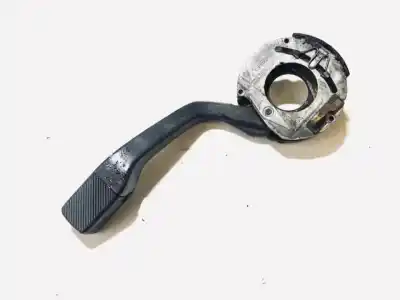 Peça sobressalente para automóvel em segunda mão comutador de piscas  por volkswagen golf ii 1.3 referências oem iam 8193