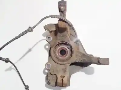 Pezzo di ricambio per auto di seconda mano attacco anteriore destro per opel corsa d (s07) 1.2 lpg (l08 l68) riferimenti oem iam gm55703153  gm55703155