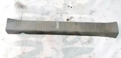 Peça sobressalente para automóvel em segunda mão plásticos por toyota avensis wagon (t25) 2.0 d-4d executive referências oem iam 6791444020