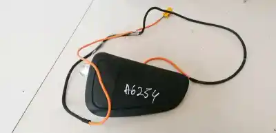 Pezzo di ricambio per auto di seconda mano airbag lato sinistro per opel meriva 1.6 16v riferimenti oem iam 13128726rh