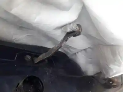 Second-hand car spare part hinge for opel astra g caravan 1.6 oem iam references   