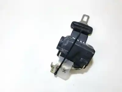 Автозапчастина б/у центральний задній ремін безпеки для volkswagen passat variant (3b5) 1.8 посилання на oem iam 3b0857813  