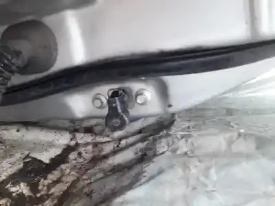 Second-hand car spare part hinge for honda fr-v (be) 2.2 ctdi executive oem iam references   