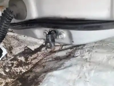 Second-hand car spare part hinge for honda fr-v (be) 2.2 ctdi executive oem iam references   