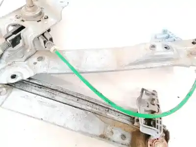 Second-hand car spare part driver left window regulator for opel corsa c 1.2 16v cat (z 12 xep / lb4) oem iam references   