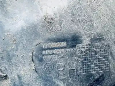 Автозапчасти б/у передняя правая колесная арка за opel astra h caravan 1.7 16v cdti ссылки oem iam 13125603  