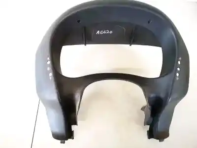 Pezzo di ricambio per auto di seconda mano modanatura anteriore per fiat doblo (119) 1.3 16v multijet dynamic pan. riferimenti oem iam 735308427