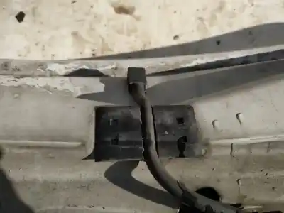 Peça sobressalente para automóvel em segunda mão plásticos por renault scenic ii 1.6 16v referências oem iam 