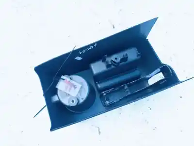 Автозапчасти б/у пластик за volkswagen golf v variant (1k5) 1.4 ссылки oem iam 1k0863323c  1k00863319c