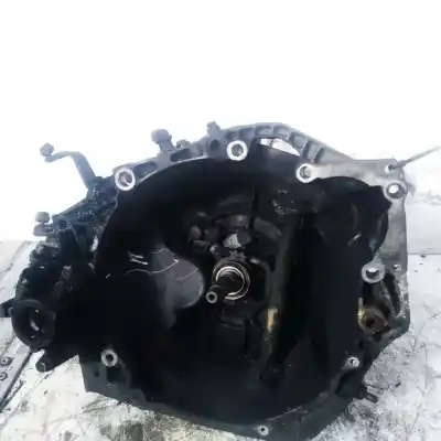 Second-hand car spare part gearbox for peugeot partner (s2) 1.9 diesel oem iam references 20te27