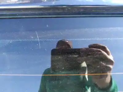 Peça sobressalente para automóvel em segunda mão farolim de travão central por citroen evasion 2.0 hdi sx referências oem iam 