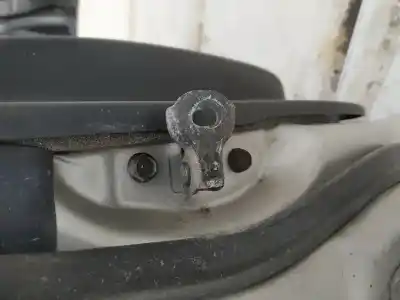 Pezzo di ricambio per auto di seconda mano cerniera per mazda 3 lim. (bl) 1.6 16v cat riferimenti oem iam   