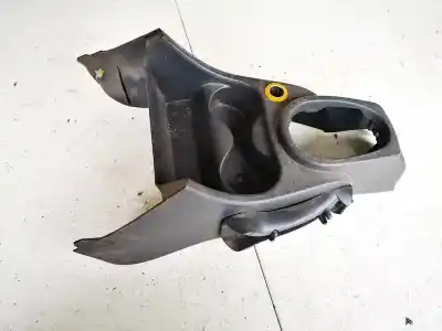 Peça sobressalente para automóvel em segunda mão plásticos por dacia sandero 1.6 cat referências oem iam 8200739454