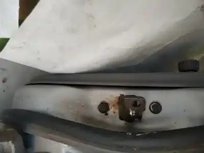 Second-hand car spare part hinge for kia rio 1.3 cat oem iam references   