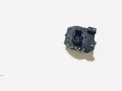 Автозапчасти б/у управление зеркалом за audi a3 (8l) 1.8 ambiente ссылки oem iam 8d0959565a  3240034