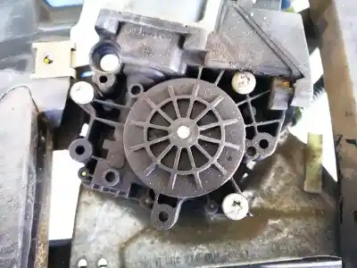 Автозапчасти б/у мотор стекла переднего правого за audi a4 avant (b5) 1.9 tdi ссылки oem iam 8d0959802b  