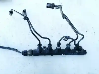 Peça sobressalente para automóvel em segunda mão régua / rampa de injetores por toyota avensis wagon (t25) 2.0 d-4d executive referências oem iam 