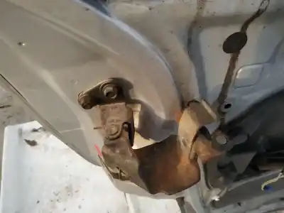 Автозапчастина б/у опора / направляюча розсувних дверей для mazda 5 (cr) 2.0 cd (cr19) посилання на oem iam   